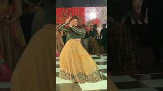 zaranoor dance on friends marriage #zaranoorabbas #youtubeshorts #dance #viral #views #subscribe