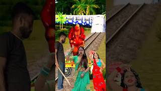 Colourful two girls danching stop the train #shortsfeed #youtubeshorts #trending #viralvideo