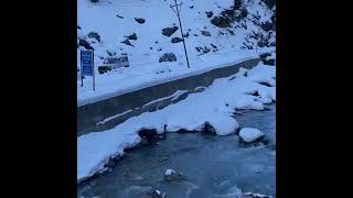 amazing view in river Srinagar Jammu and Kashmir