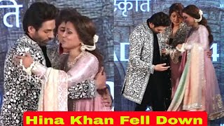 Hina Khan Almost Falls On Stage As She Loses Balance While Greeting Kartik Aaryan During An Event