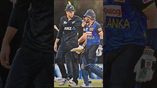 මෙන්ඩිස්ට කිවියන්ගේ ප්‍රතිචාර  | Mitchell Santner   congratulates Mendis #km13#kusal_mendis #shorts