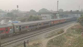 new jalpaiguri new delhi superfast express