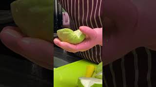 水果切割的藝術之旅！Embark on an artistic journey with fruit slicing mastery!