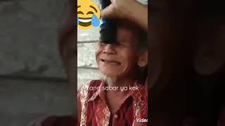 Nyanyian Kakek ini menyiratkan si Kakek sedang ada masalah cinta😄💪💪