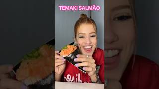 COMENDO TEMAKI DE SALMÃO!!