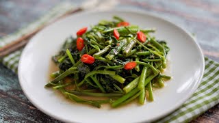 Belajar tumis sayur kangkung🙂