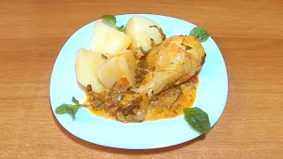 Тушеная курица со шпинатом и помидорами. Ароматный соус