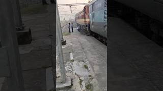 Loco Failure Smoking Coming Out From WAP4 At Dalkhola #shorts