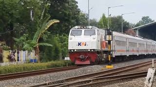 CC203 98 13 SDT - KA 248 Progo Berangkat Stasiun Wates