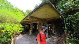 Expore Istana Woodneuk , the abandoned building .