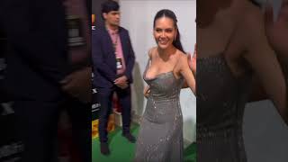 Outfit malfunction😳esha gupta🫢😬 #trending #eshagupta #viral #shame