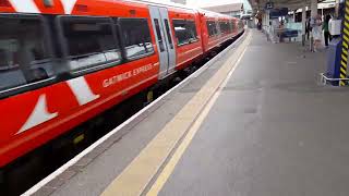 GX Passing Clapham Junction Going to London Victoria from Gatwick