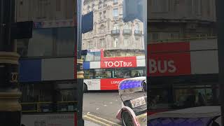 tourist toot bus London #tootbus #tourism