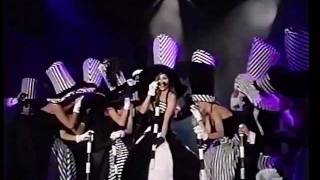 Thalia - Carnaval de Miami 1997 HQ Pt. 1 de 2