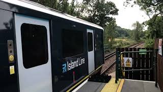 island line 484003 departs small-brook junction