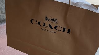 Come Shop with Me at the Coach Outlet! May 2022