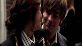 Gossip Girl "Victor Victrola" opening credits - Over You