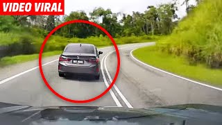 Kereta terbalik kena 'sapu' dengan Lori