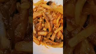 Foreign hostel m bnaye Chilli potatoes🤤🫶🏻 #minivlog #youtubeshorts #doctor #medicine #btsarmy #viral