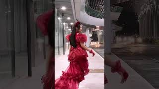 PHƯƠNG MỸ CHI Catwalk ĐIỆU Đà