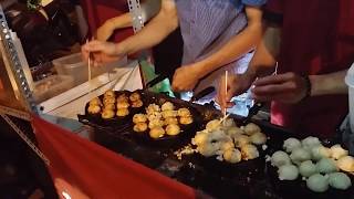 Món ăn đường phố Nhật Bản - bánh bạch tuộc nướng | japan street food takoyaki