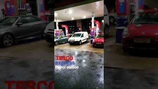 Tesco express Esso petrol station - Dunstable 🇬🇧