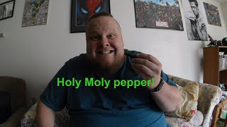 RC tries the Holy Mole pepper (700 SHU) - Dumsticks