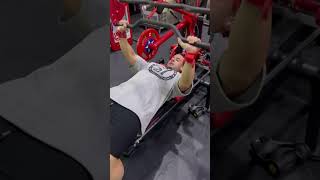 MÁQUINA de PRESS de PECHO acostado y TRICEPS 🟡 [mejores máquinas de GYM] 1