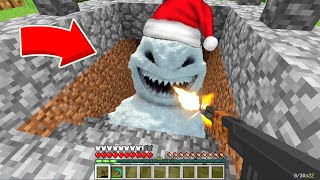 НОВОГОДНИЙ МОНСТР ЖИВЕТ В МОЕЙ ШАХТЕ В МАЙНКРАФТ НОВЫЙ ГОД ! Алексбой Minecraft