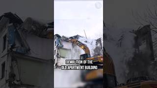 #heavyequipment #demolition #excavator #heavymachinery #shortvideo #construction #diesel