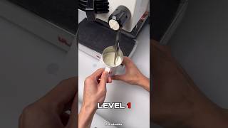 拉花打奶泡 Steaming milk  #latteart #lattearttutorial #shorts