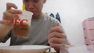 michael alfharino's VLOG MUKBANG Kentucky Fried Chicken (KFC), Burger Zuper Crunch, and Milk Coffee