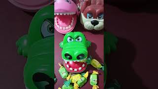 BABY CROCODILE 🐊 MUKBANG FRUTOS PINEAPPLE 🍍 CANDY #asmr #toys #candy #subscribe #shorts