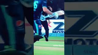 Batsman shot hit Umpire Aleem Dar | Pakistan vs England 6th T20 | funny moments in Cricket