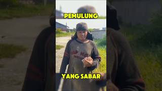 Semoga cukup yaa 2 Roti nya pak #pemulung #baik #ktsofficialtv