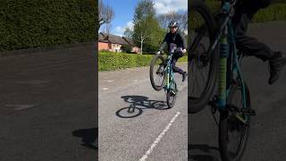 E-bike wheelies 🔋#youtube #shorts #bikelife #insane #viral #goviral