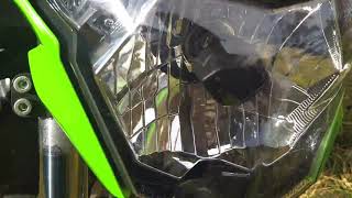 cambio foco halógeno por Led Kawasaki Z650 2019.