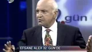 Mehmet Ali Birand El Hareketi Yapıyor...