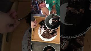 Tempting #chocolatecake || Any cravings? || Tasty Tempt || #shortsyoutube #viralshorts #lunch