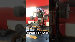 After years without lifting he attempted to bench press 100kg #benchpress #fitness #ggg #shorts