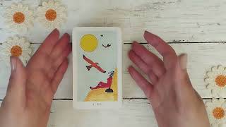 5 decks that challenge my pre-conceptions on the tarot card meanings. #tophangedmandecks