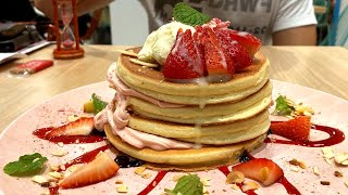 Japanese Sakura Strawberry Pancake #Shorts​