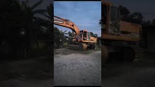 Doosan 340 Excavator