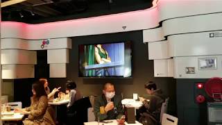 Japan - Tokyo - Gundam Cafe