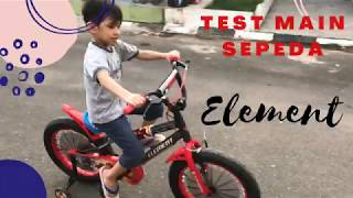 Anak test main sepeda | Element | Marvel