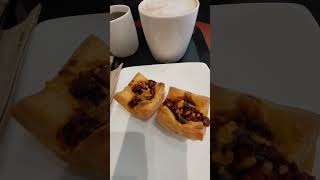 Delhi International Airport #Coffee break #shortsviral  #viral #shortsfeed #shortsvideo #shorts