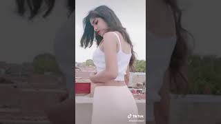 New tik tok video The Carry on saree girl hot dance new tik tok video hot desi girl tik tok video(3)