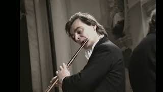 Andrea Griminelli plays Vivaldi's Flute Concerto in F Major, Op. 10No. 5, RV 434 - III° mvt. Allegro