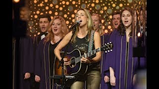 Sheryl Crow & The University of Aberdeen Choir - "Here Comes the Sun"