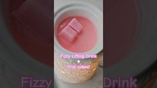 warming the final cubes from Fizzy Lifting Drink by Scentsy ✨️🥂